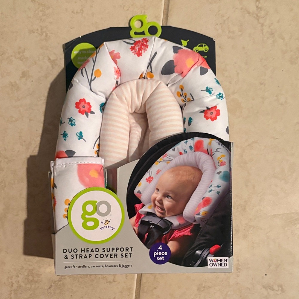 Go by Goldbug Floral Head Support & Strap Cover Set